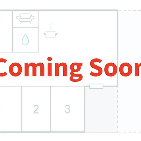 5 Bedroom Lovely In 度假居 *